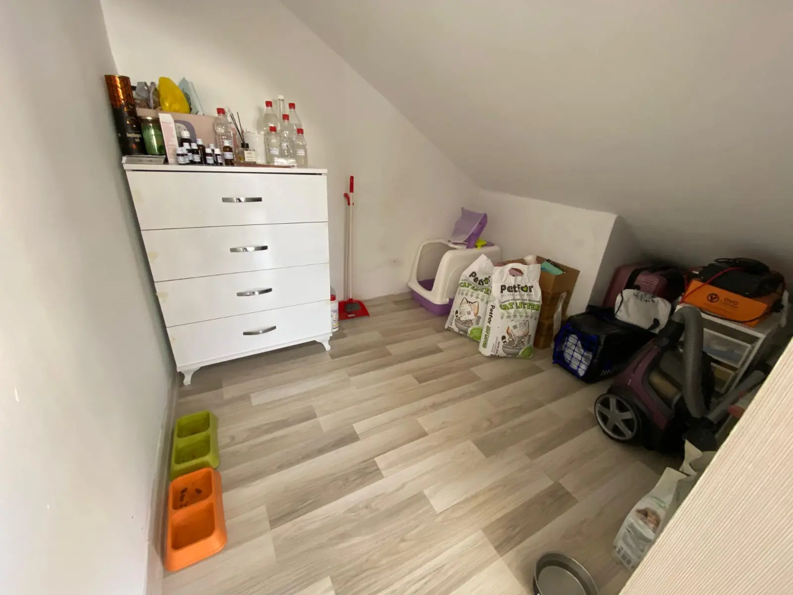 Spacious room